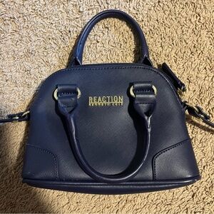 Navy blue Kenneth cole reaction purse